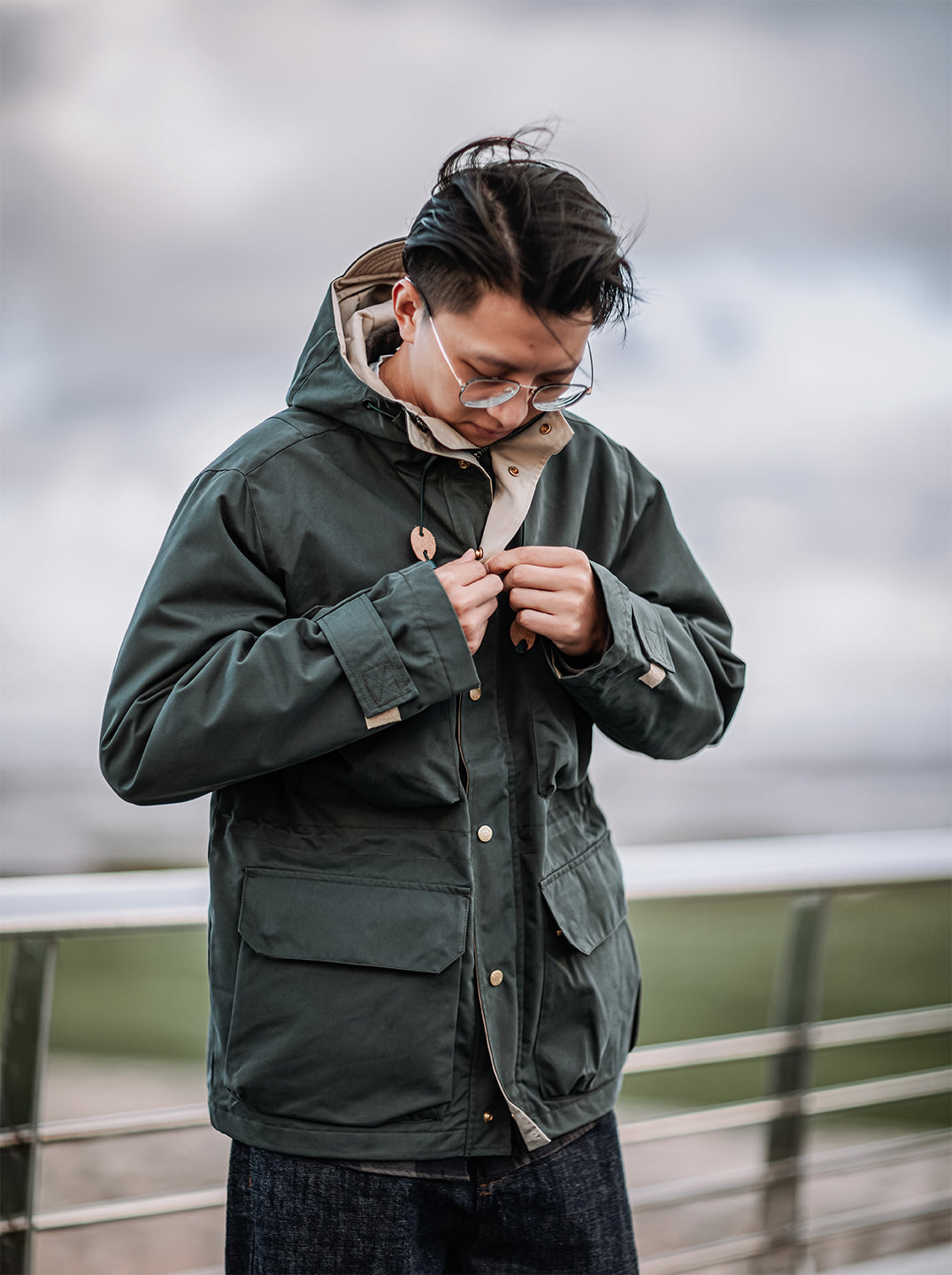 MULTI-POCKETS WINDPROOF JACKET