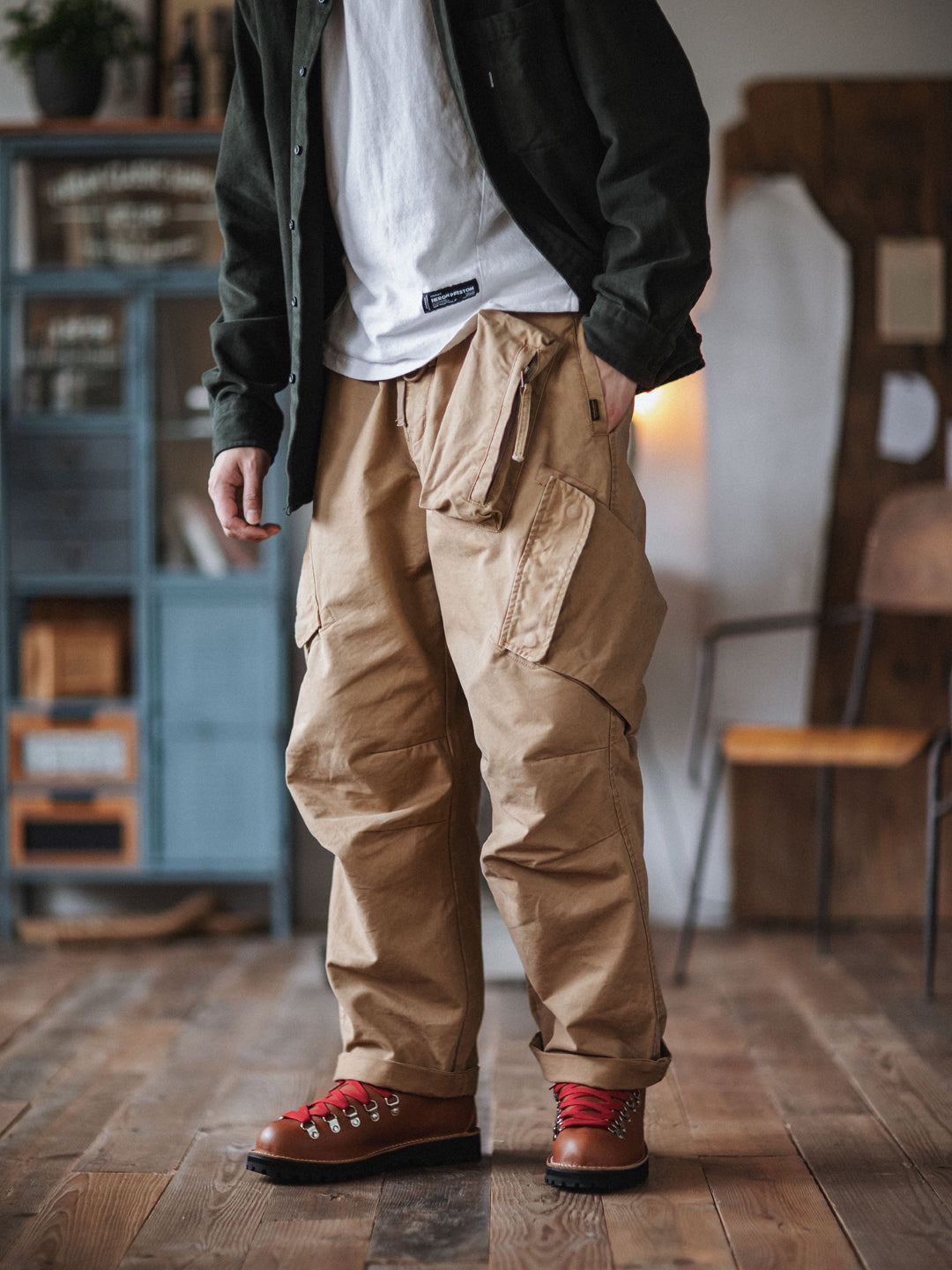 BIG POCKET CARGO PANTS