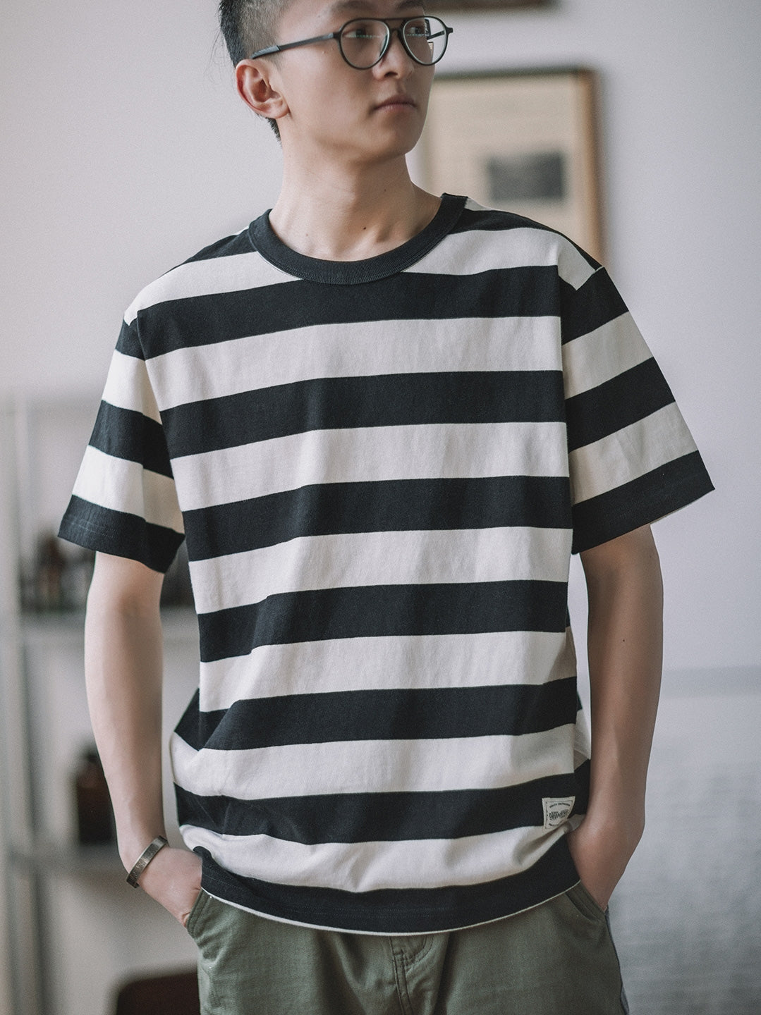 WIDE STRIPE CREWNECK SHORT SLEEVE T-SHIRT